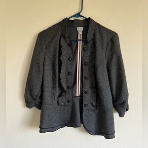 Vanity 3/4 sleeves Gray blazer with ruffle